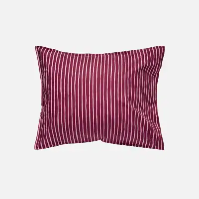 Piccolo Örngott 50x60 cm bungundy, light pink Färg 330 Från Marimekko