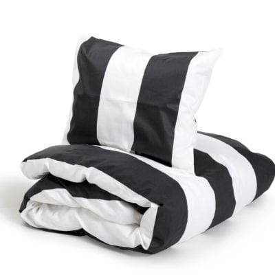 Fjällbacka Bäddset Svart Satin 150*210 Kosta Linnewäfveri