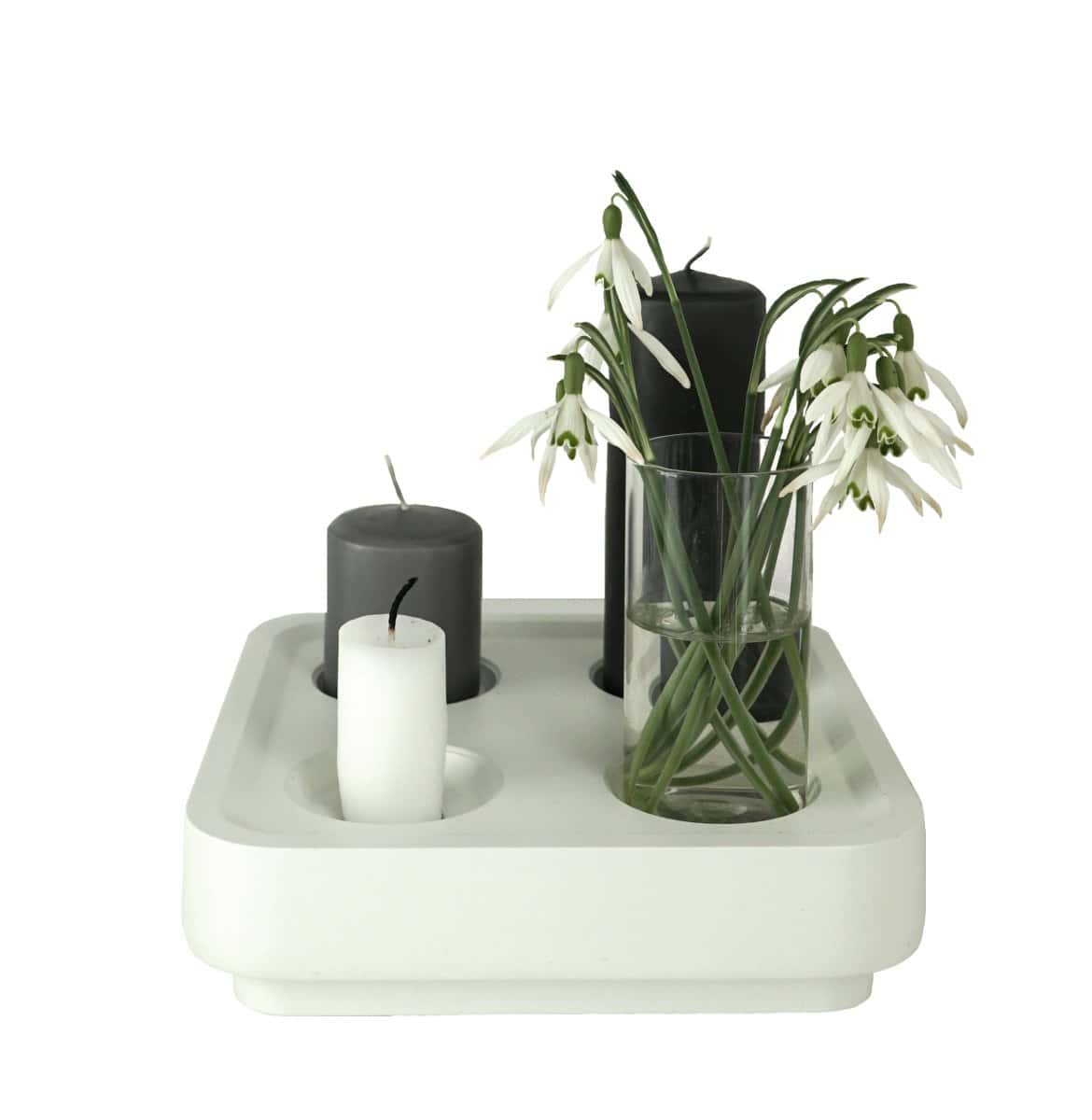 Stumpastake Fyran Vit Pulverlackad Aluminium Från Born in Sweden - Bild 2