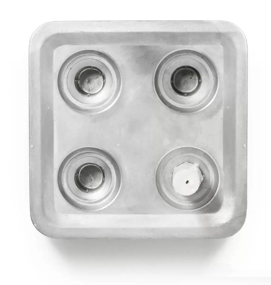 Stumpastake Fyran Obehandlad Aluminium Från Born in Sweden