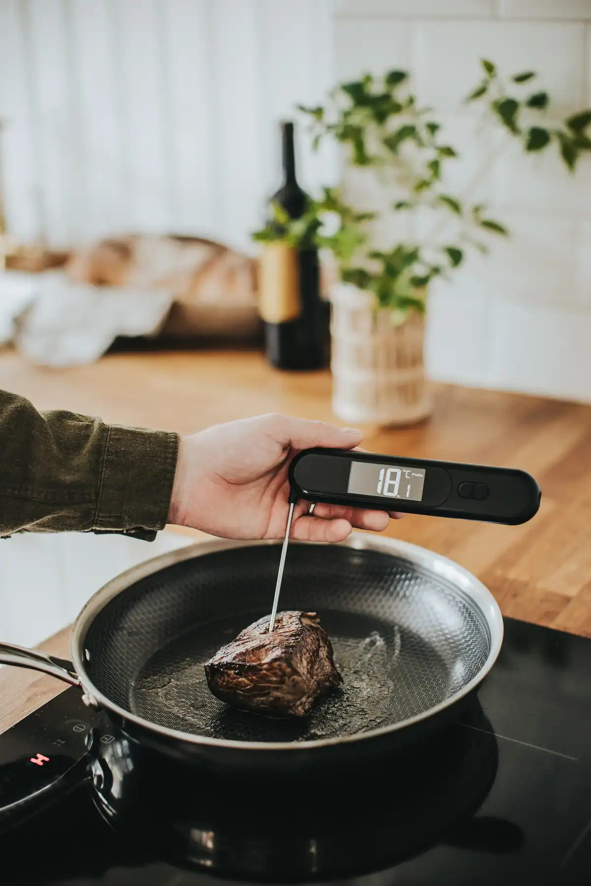 Trina SteakTermometer 2-i-1 infraröd funktion för yttemperatur, sticka för innertemperatur Dorre - Bild 3