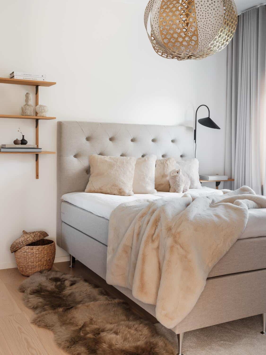 Fluffy Blanket Beige 180*120cm från Skinnwille - Bild 5