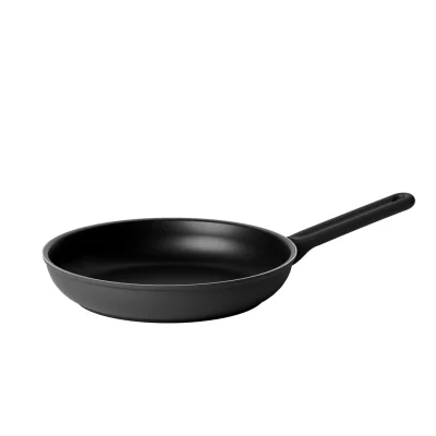 Stekpanna 28cm Cook&Color Black Keramisk beläggning Från Guzzini Designer : Spalvieri & Del Ciotto