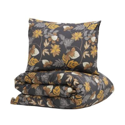 Bratteby LyxBäddset Satin Grafit 150*210 Från Kosta Linnewäfveri