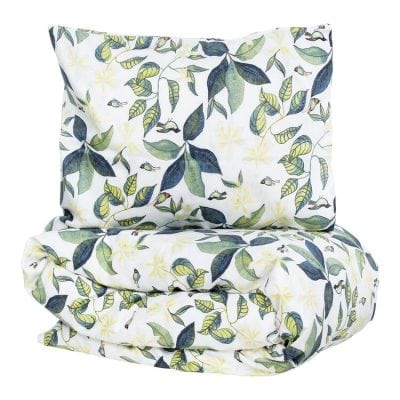 Stale LyxBäddset Satin Vit 150*210cm Från Kosta Linnewäfveri